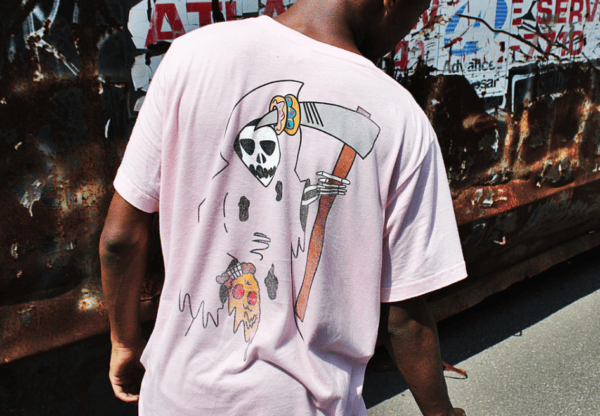 How to Prevent Graphic T-Shirts from Cracking - Washing Tips