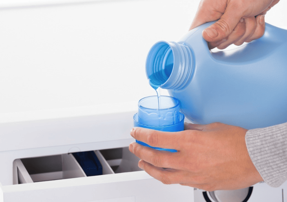 is liquid detergent better than powder laundry detergent