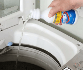 How to Clean & Deodorize Your Washing Machine - Best Methods