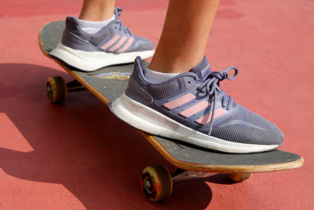 how to clean adidas shoes