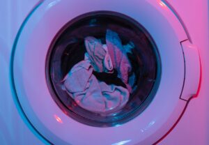 how to clean a washing machine smelly clothes