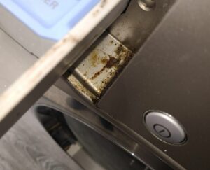 how to get an lg washing machine tub clean