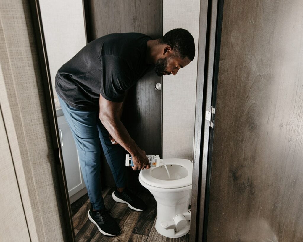 ACTIVE RV Holding Tank Digester Treatment Black Water Tank