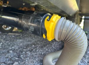 dont remove sewer hose right away