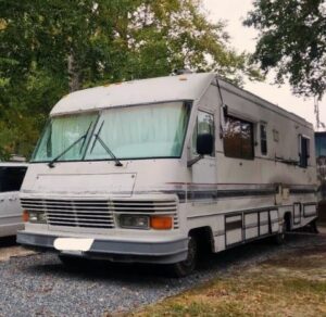 drivable motorhome rental costs