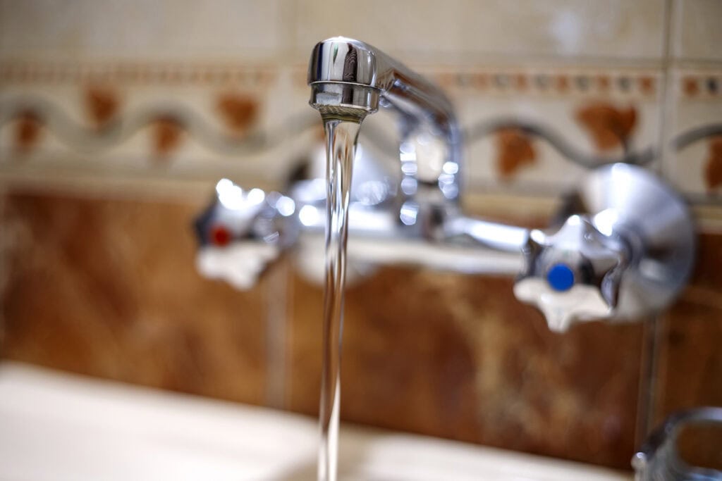 rinse faucet again