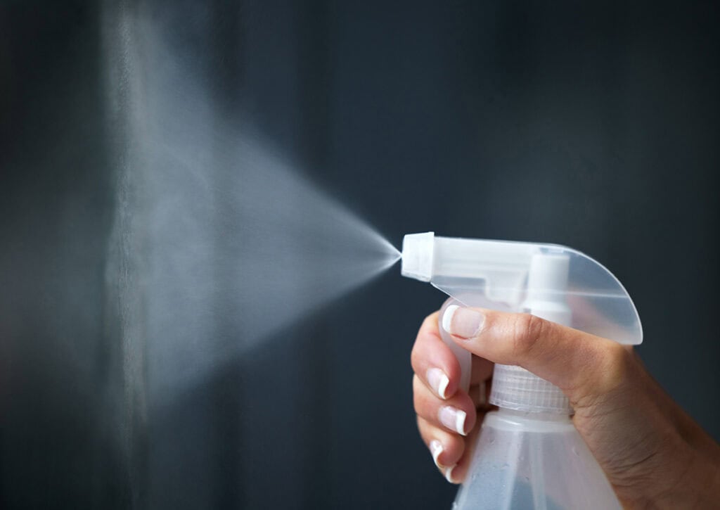 apply spray 1