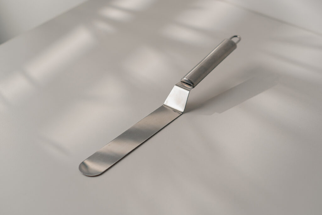 metal spatula