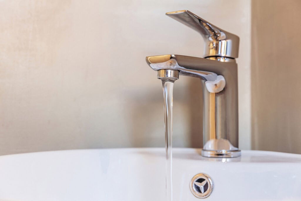 rinse with water 1