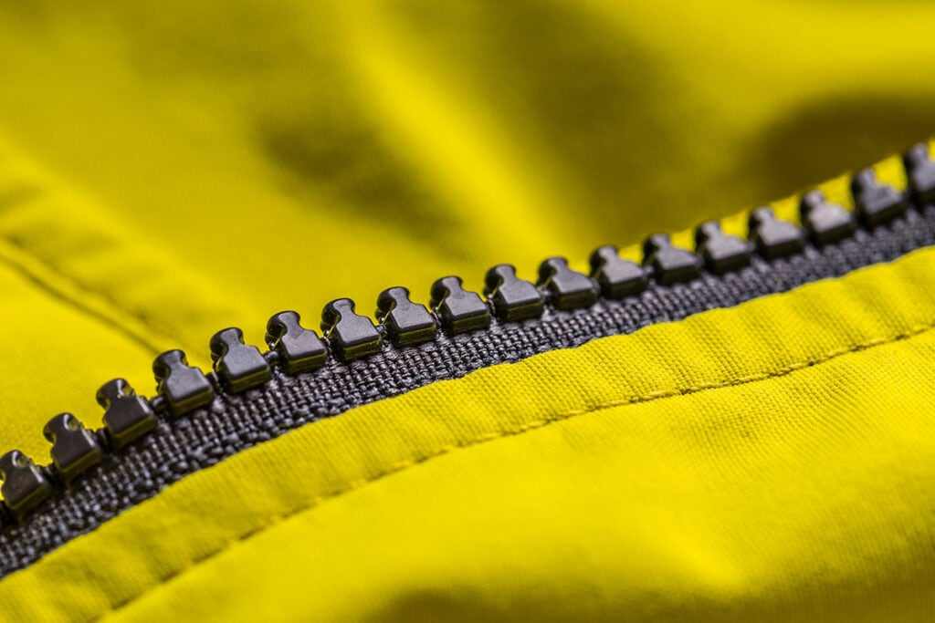 close zippers