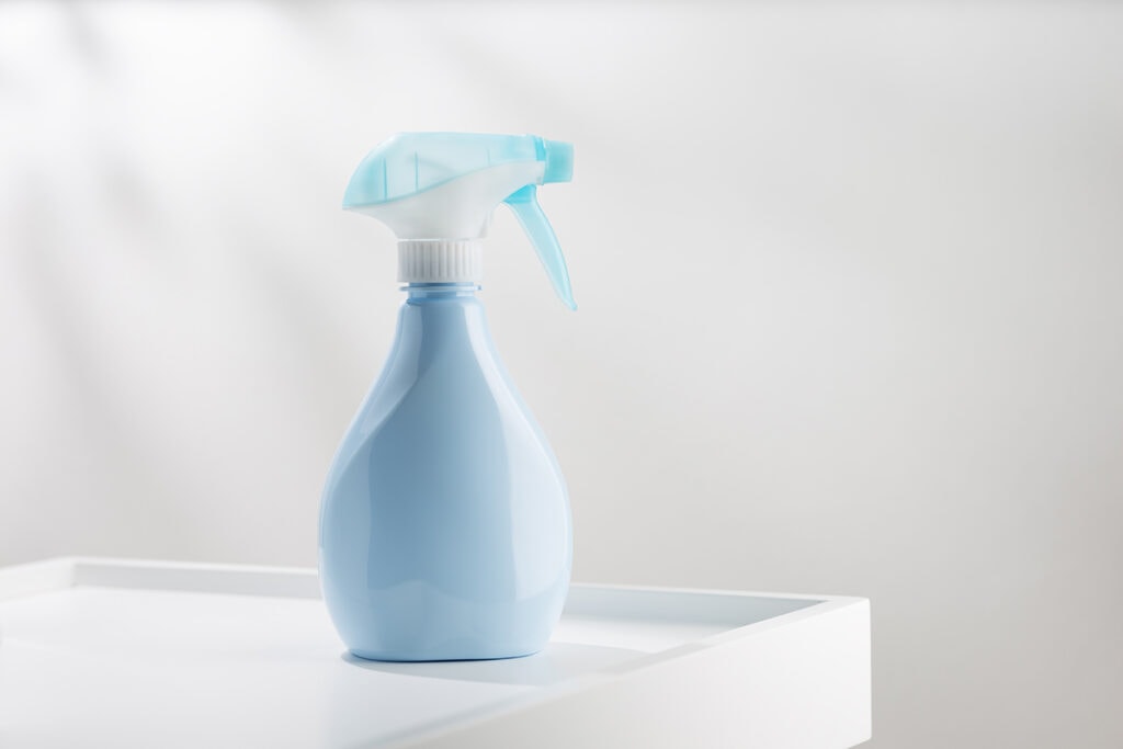 spray bottle