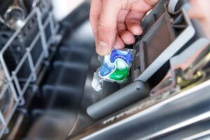 how to use dishwasher pods