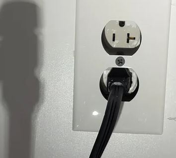 garbage disposal plug