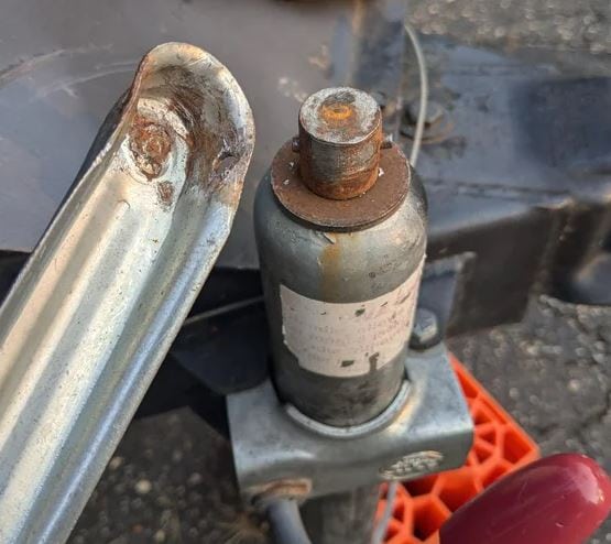 jack cylinders