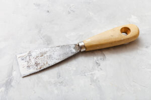putty knife