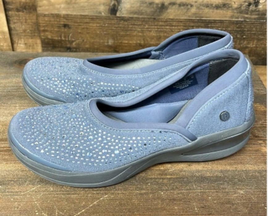 bzees slip ons