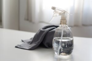 white vinegar for cleaning
