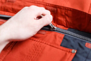 close snow jacket zipper1