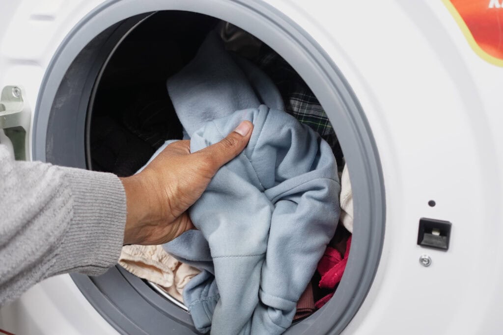 is fabric softener bad for clothes