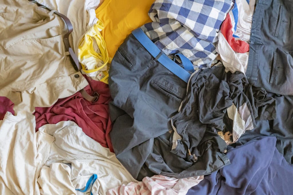 pile of clothes1